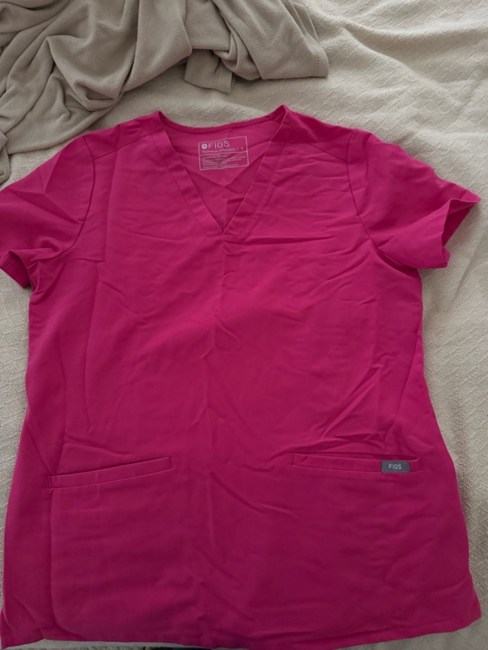 FIGS Shocking Pink Casama  Scrub Top size Small